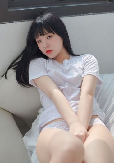 善良的女秘书的目的在线播放