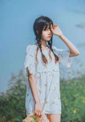 笼中女